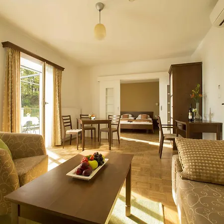 Staribacher Suedsteiermark 4* 레이브니츠